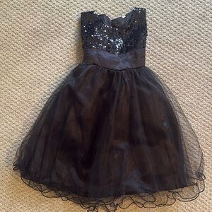 Girls 3T Formal Black dress. Sequin top with tulle overlap on bottom.